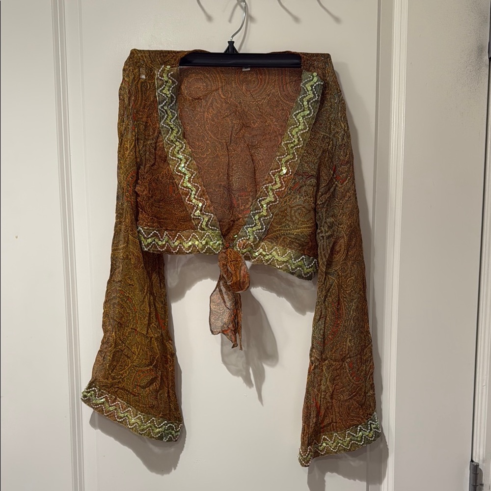 Cielo Paisley Tie-Front Crop Top - Brown and Green